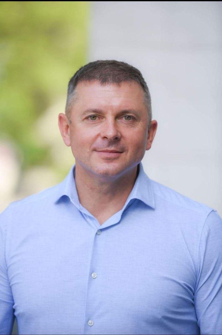 Молоток Ігор Федорович